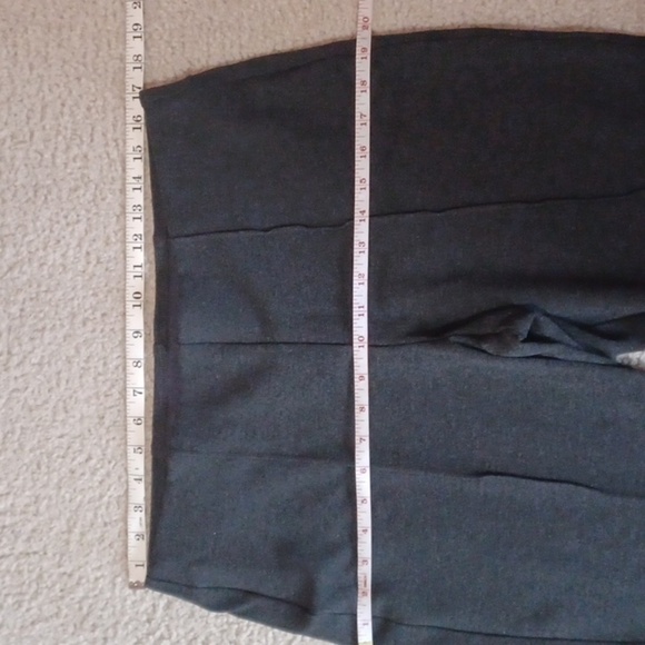 Chico's Dark Grey Pull On Pants - Picture 5 of 10